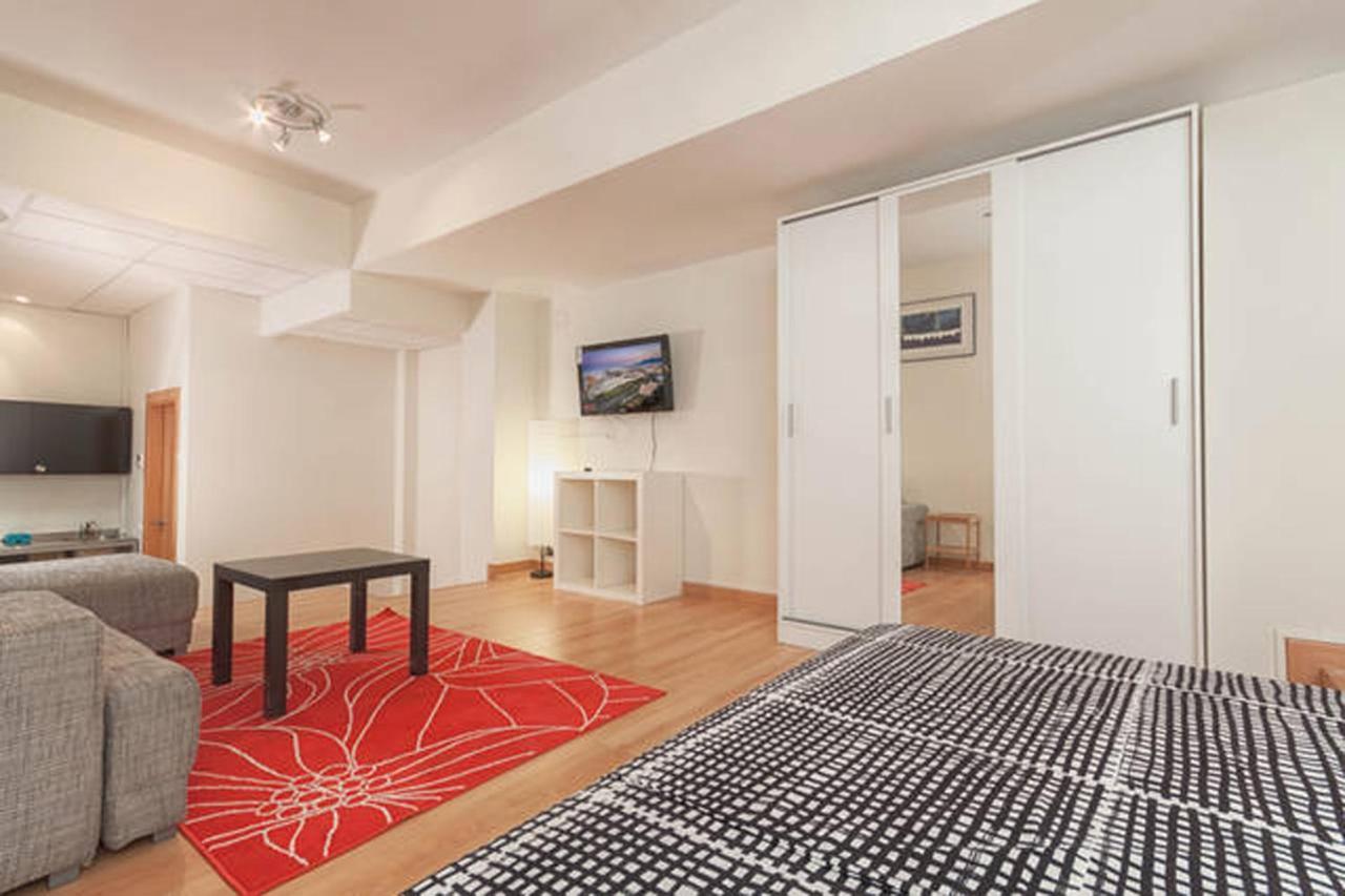 Victoria Freshapartments Malaga Room photo